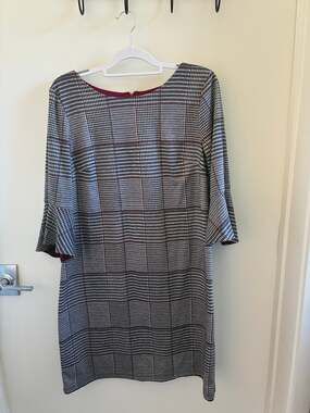 Beautiful Houndstooth Plaid Dress by Liz Claiborne